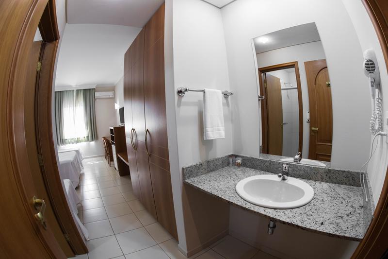 Hotel Itagy Tibagi Luaran gambar